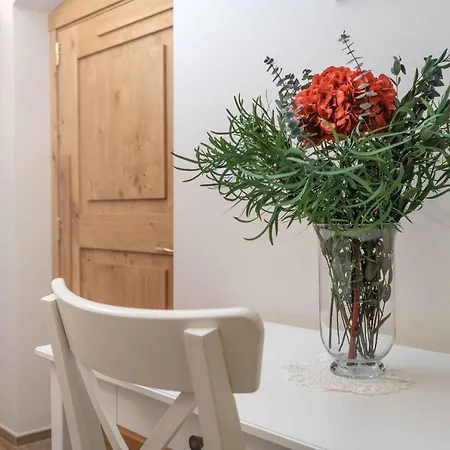 La Traversa Bed & Breakfast *